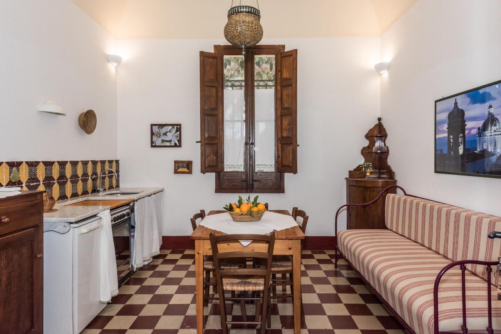 Azienda Agrituristica Tenuta Pizzolungo Erice Dış mekan fotoğraf
